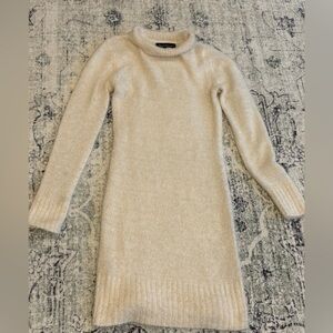 Elegant Cream Long Sleeve Dress